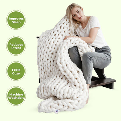 Chunky Knit Blanket – Handwoven, Soft & Cozy Throw